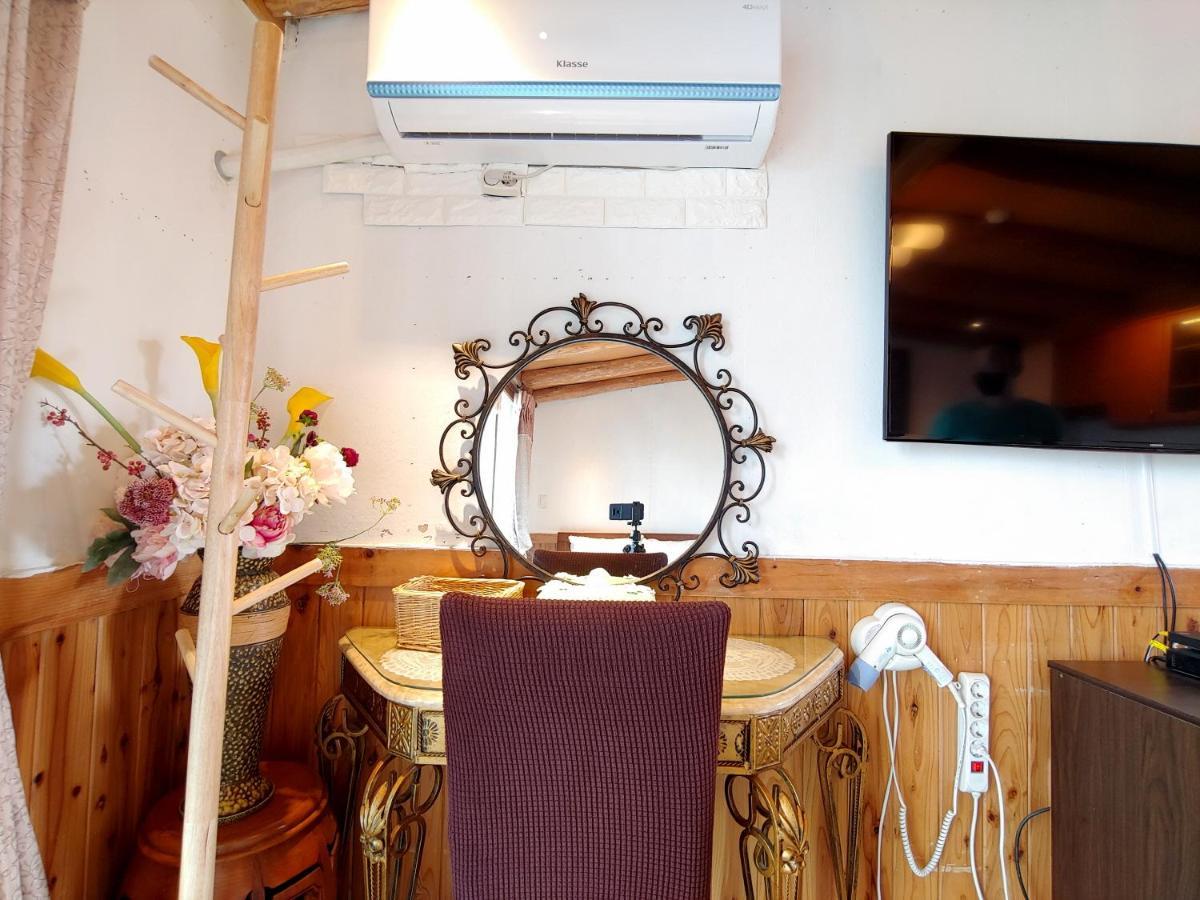 Herb In Pension Jeju Ngoại thất bức ảnh